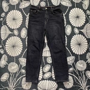 UO BDG HIGH RISE GIRLFRIEND JEANS - SZ30 - BLACK